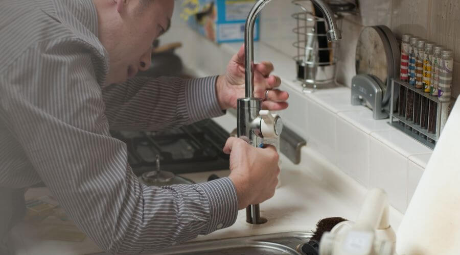 Expert burst pipe repair services in Roseburg, OR